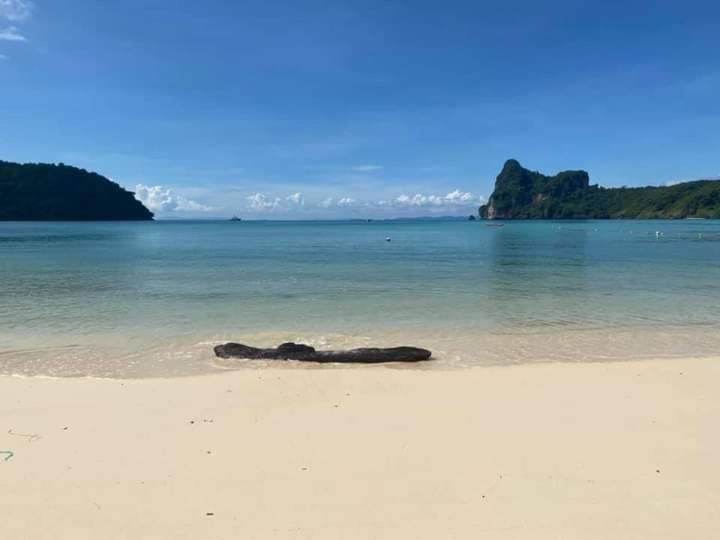 Dalum Beachhouse Phi Phi Adaları Dış mekan fotoğraf